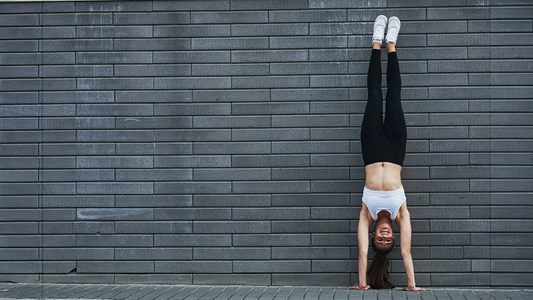 The 7 Best Wall Exercises for Abs