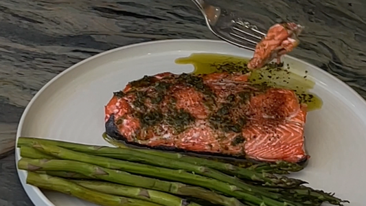Healthy Eats: Easy 20 Minute Salmon Recipe